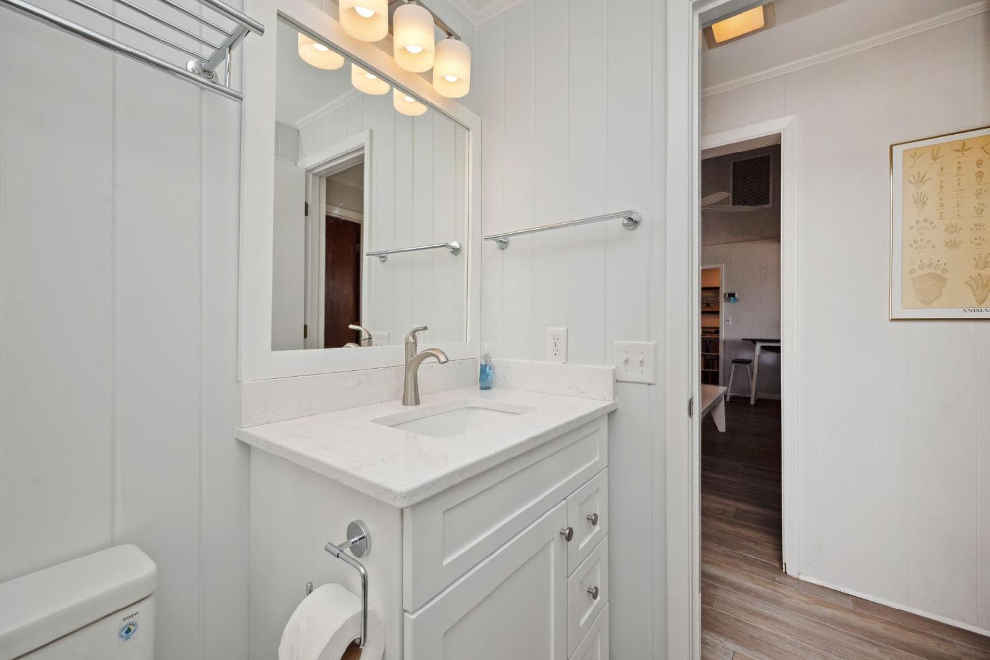 Re-Juvenated Villa Oak Island Luaran gambar