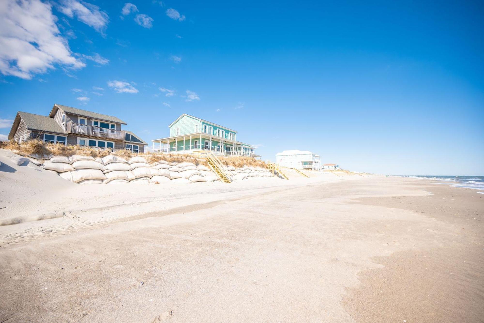 Re-Juvenated Villa Oak Island Luaran gambar