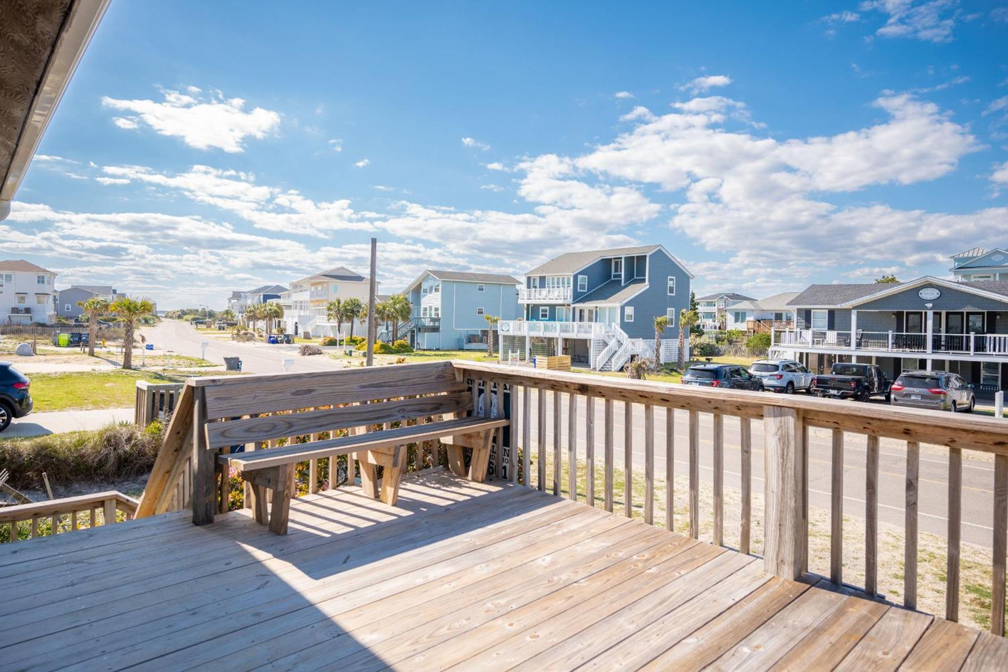Re-Juvenated Villa Oak Island Luaran gambar