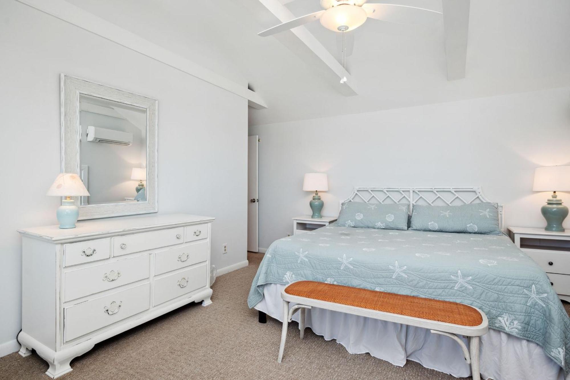 Re-Juvenated Villa Oak Island Luaran gambar