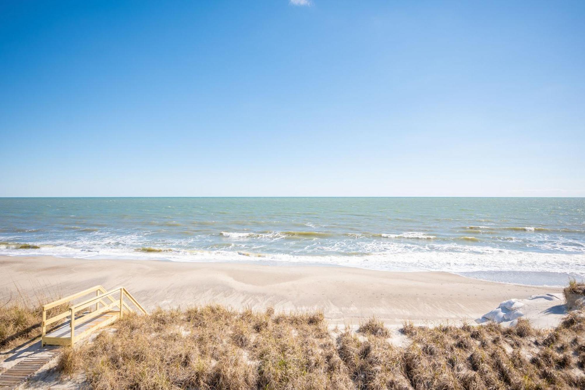 Re-Juvenated Villa Oak Island Luaran gambar